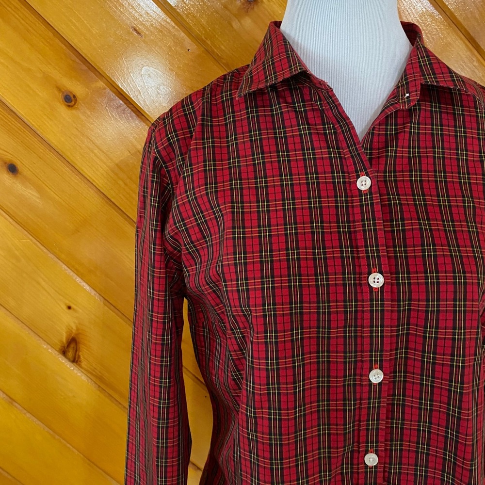 L.L. Bean Womens Red Plaid Wrinkle Resistant Button Down Shirt Size M